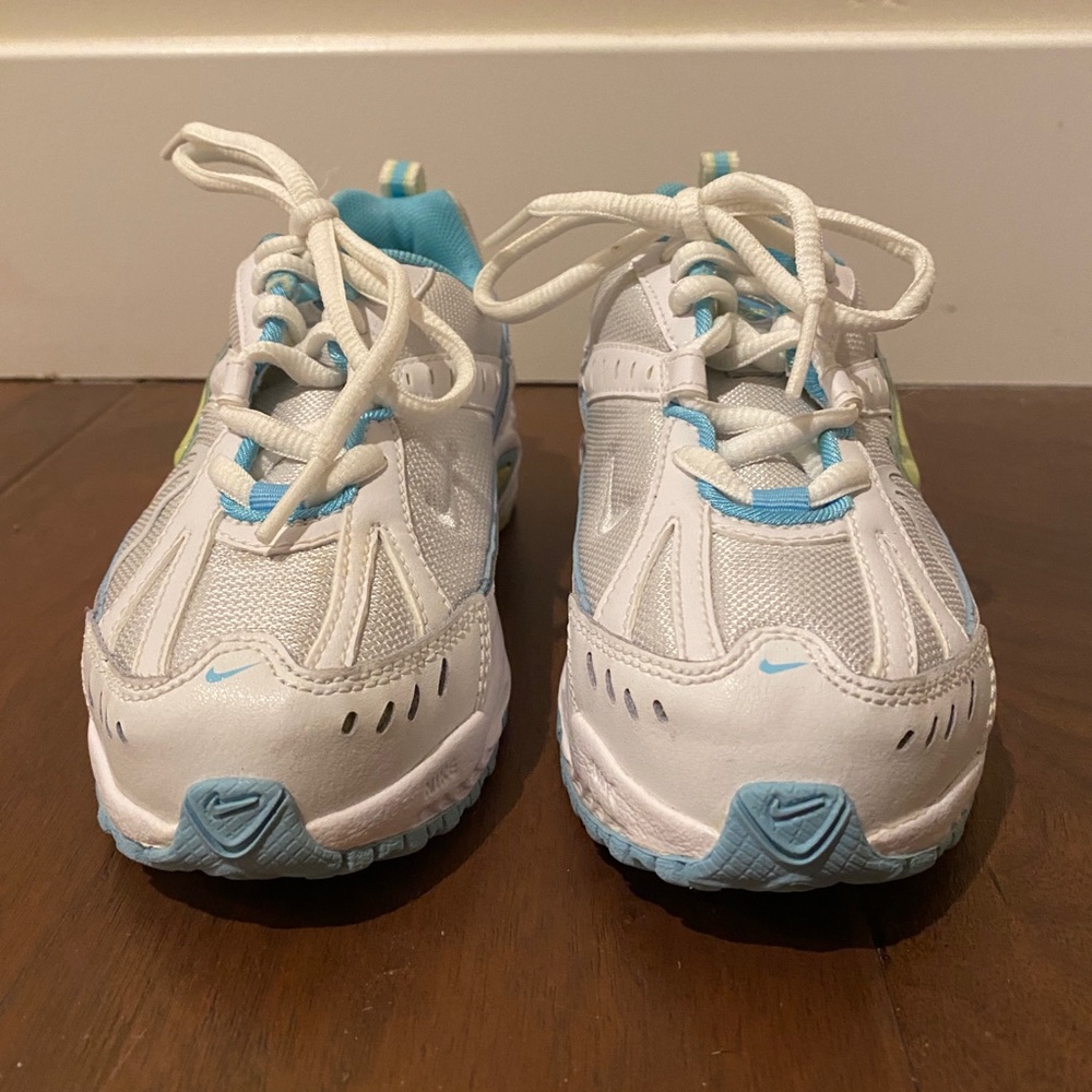 Little Girl's Nike gym shoes